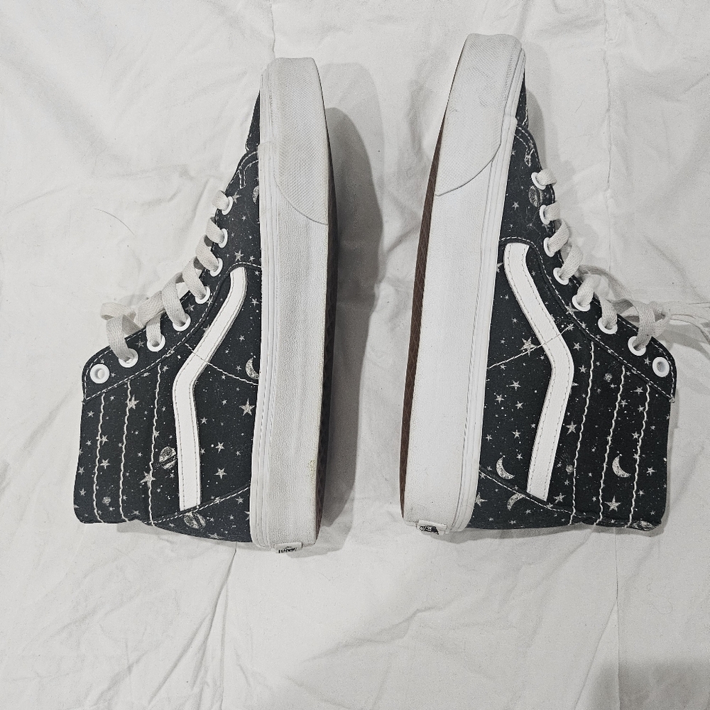 Vans Black High-Top Sneakers with Starry Design Sz 7 Men Or 8.5 Women